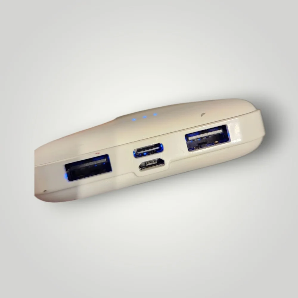 Miady Portable Dual USB Fast Charging Type-C Power BankModel hyd007